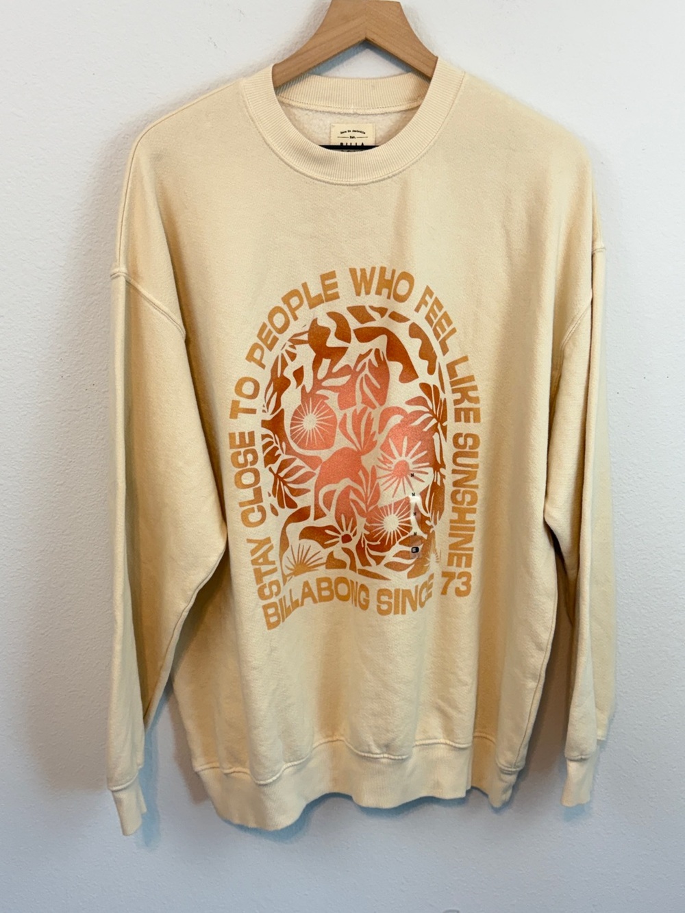 Billabong NWT Cream Oversized Crewneck Sweatshirt with Orange Floral Graphic - Picture 2 of 9